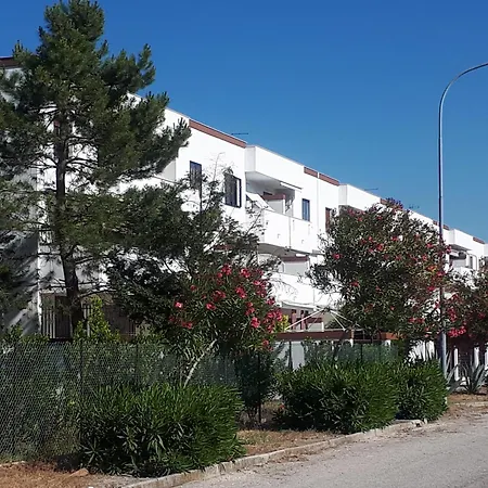 La Terrazza Sul Mare Apartment *